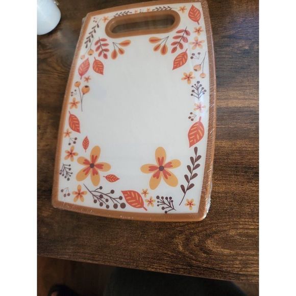 Cutting Board  Autumn Leaf Design - Picture 2 of 5